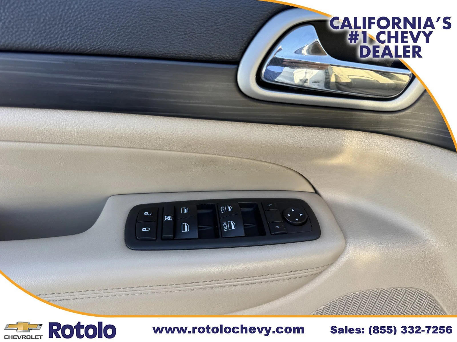 Used 2022 Bright White Clearcoat Jeep Laredo E image 16
