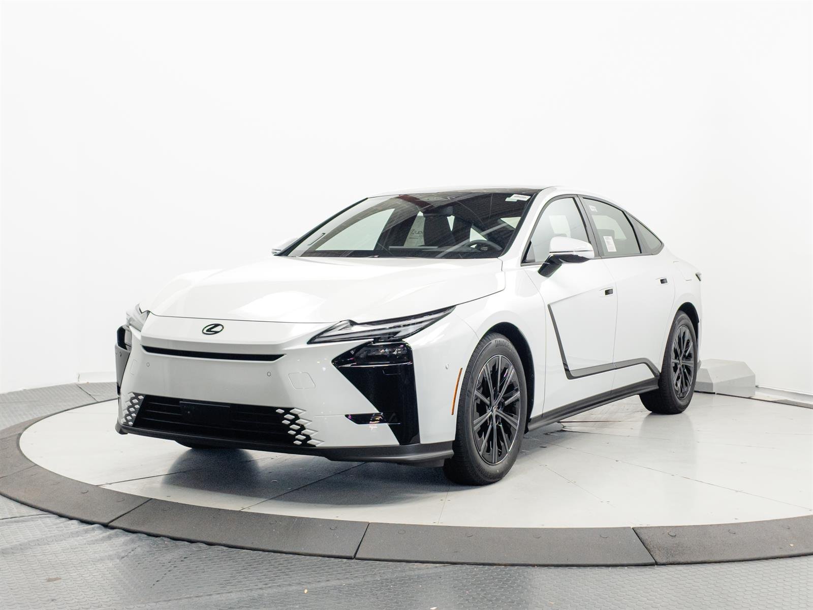 New 2026 Ultra White Lexus ES 350h PREMIUM+ image 3