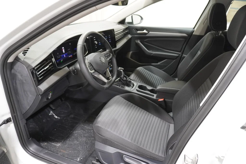 New 2026  Volkswagen 1.5T S image 9