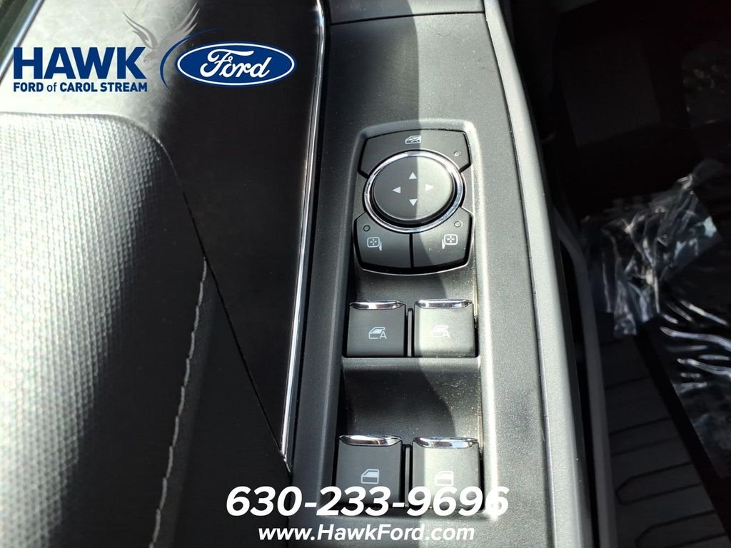 Used 2025 White Ford XLT image 16