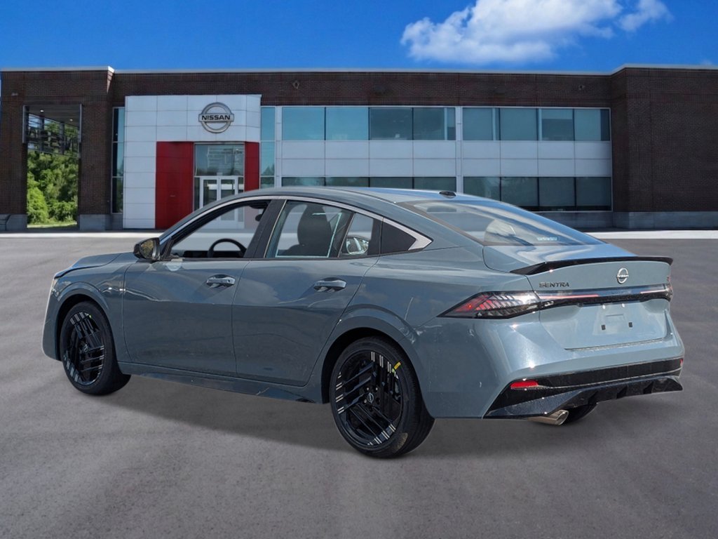 New 2026 Atlantic Gray Metallic Nissan SR image 3