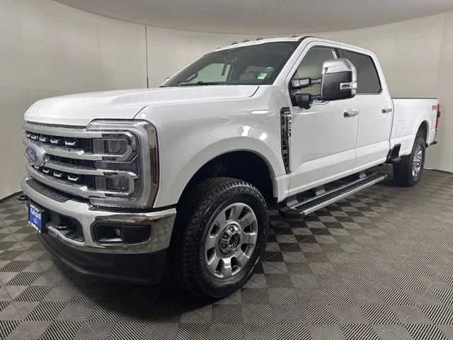 New 2026 Oxford White Ford Lariat image 8