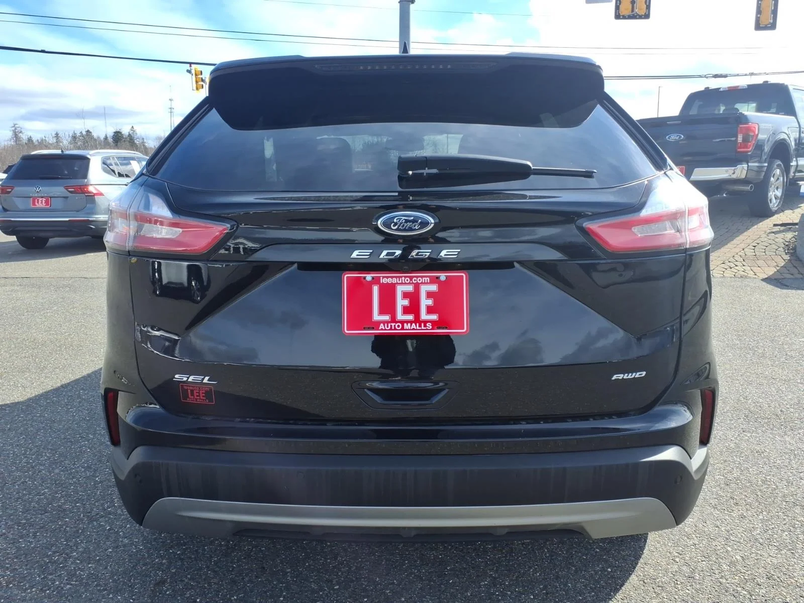 Used 2024 Black Metallic Ford SEL image 6
