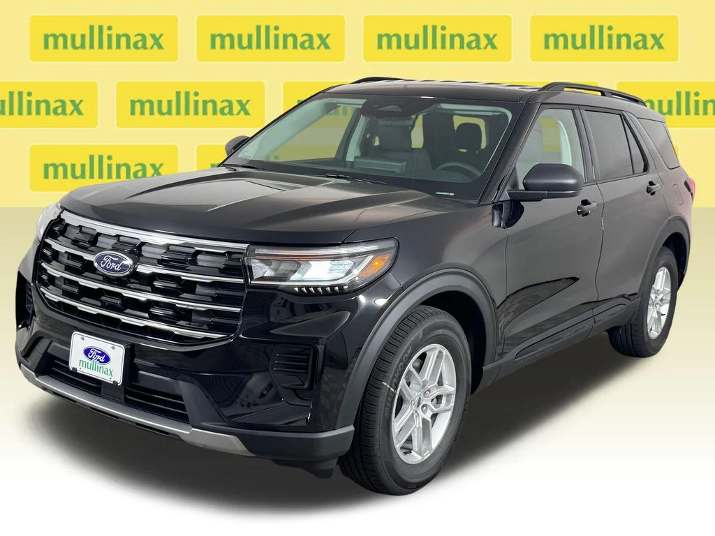 New 2026 Black Ford Active image 22