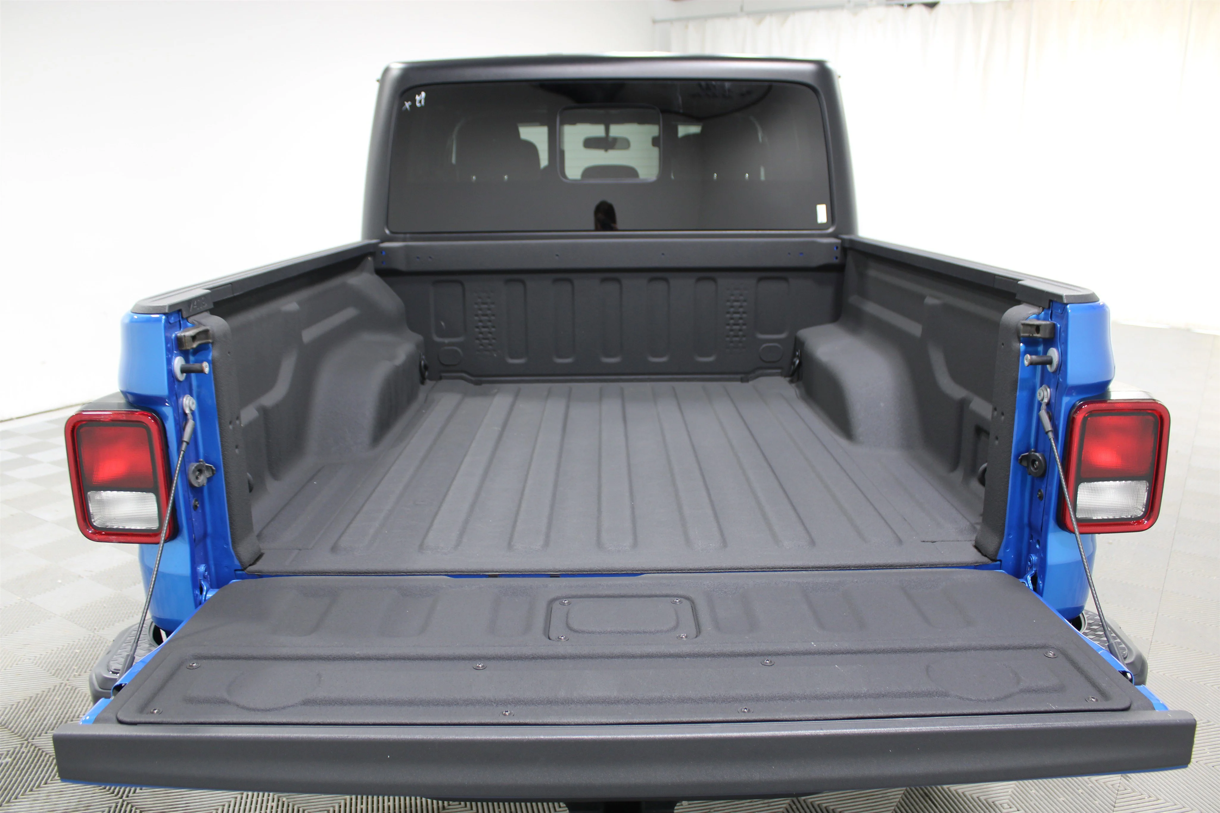 2023 Jeep Gladiator Sport S - Photo 22