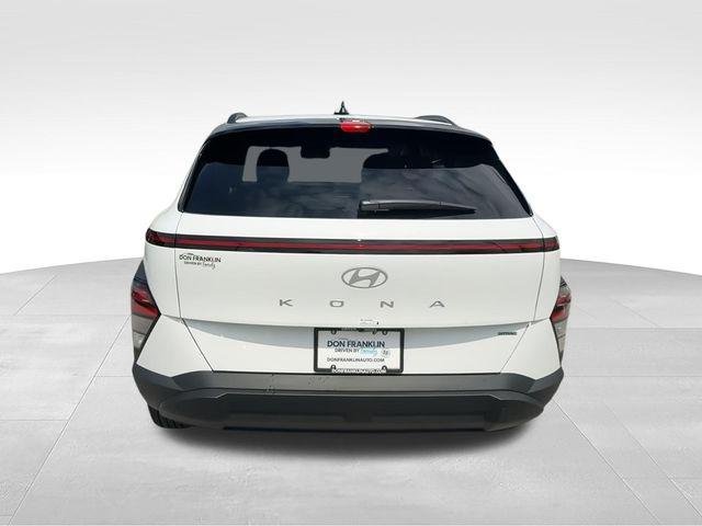 New 2026 White Hyundai SEL Sport AWD image 7
