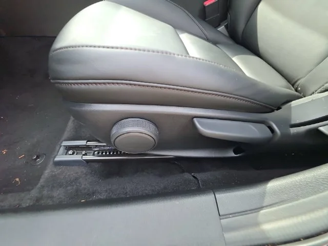 Used 2025 White Mazda 2.5 S Select Sport image 12