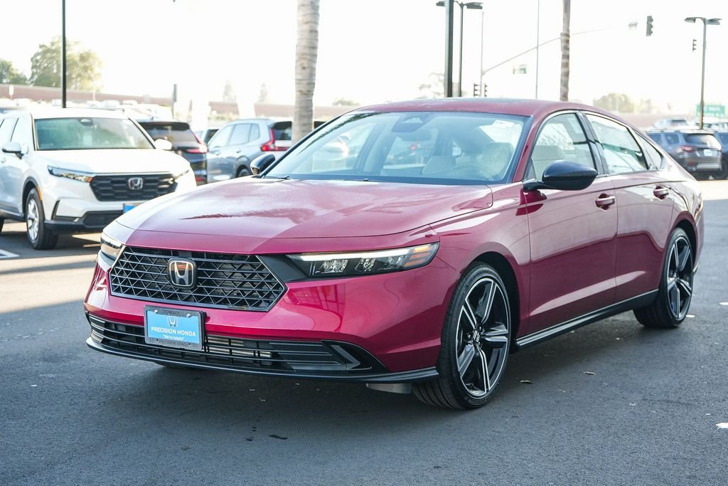 New 2026 Radiant Red Metallic Honda SE image 3
