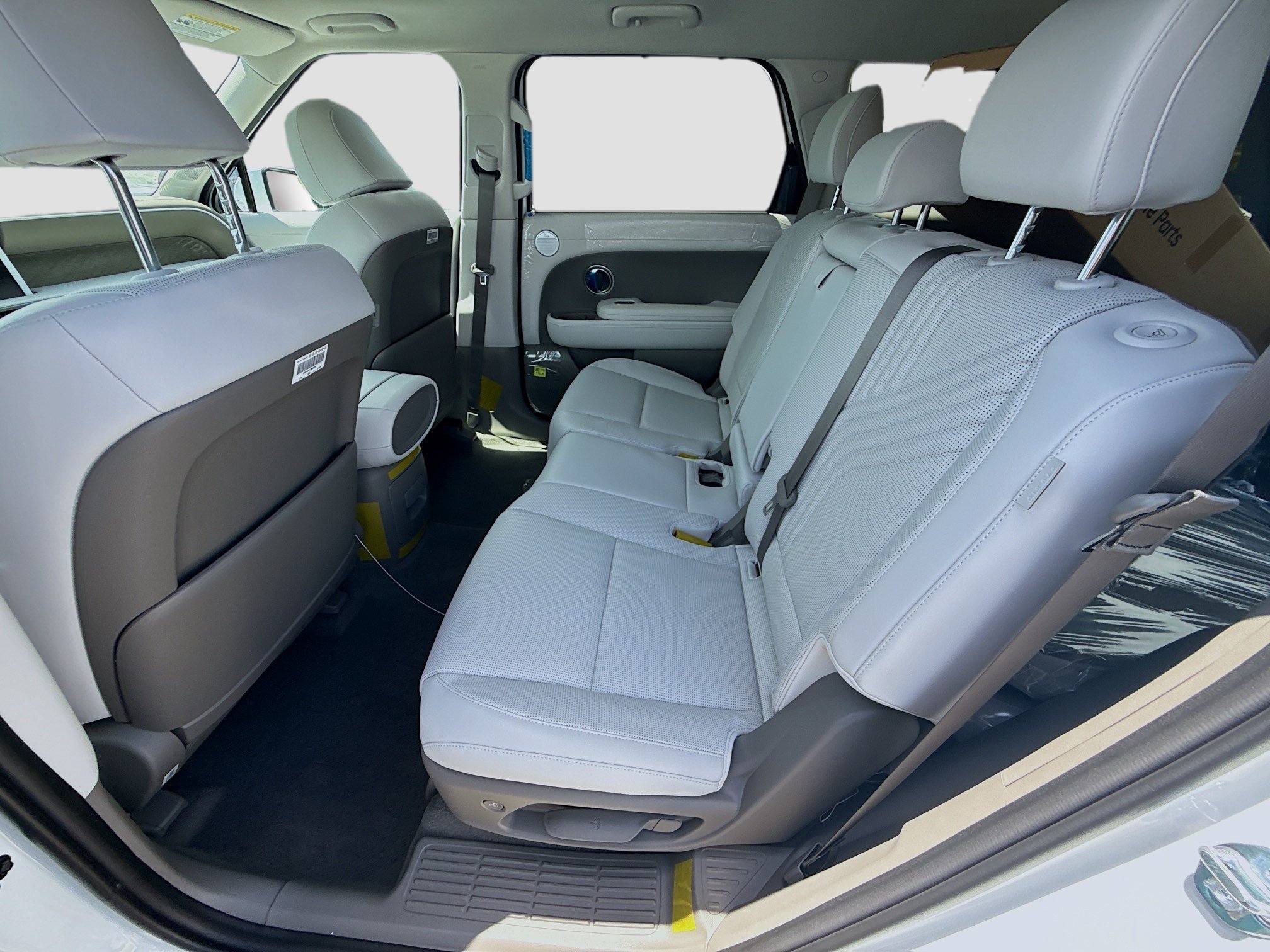 New 2026 Creamy White Pearl Hyundai SEL Premium FWD image 41