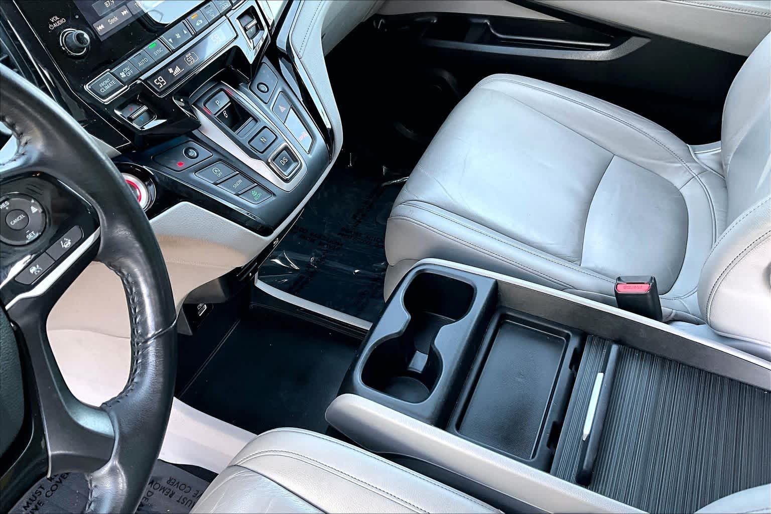 2024 Honda Odyssey Touring - Photo 17