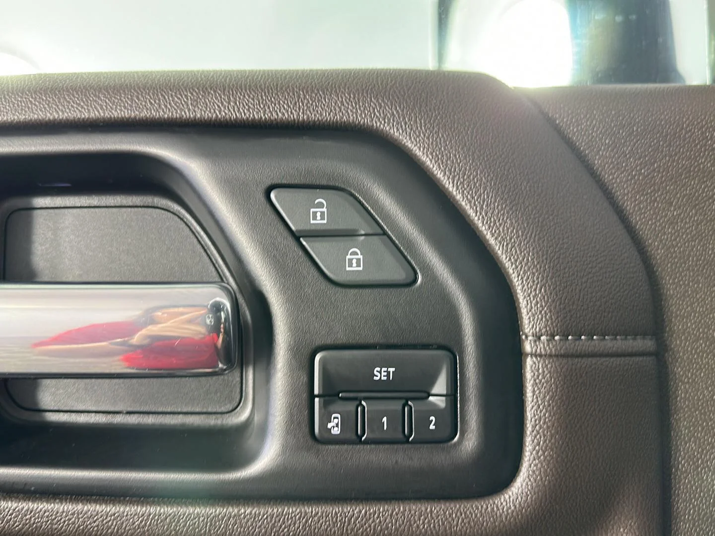 Used 2022 Quicksilver Metallic GMC Denali image 10