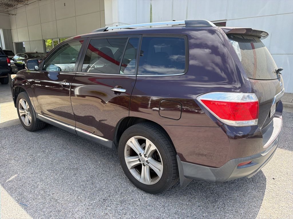 Used 2013 Toyota Highlander Limited with VIN 5TDYK3EH7DS122080 for sale in Hoover, AL