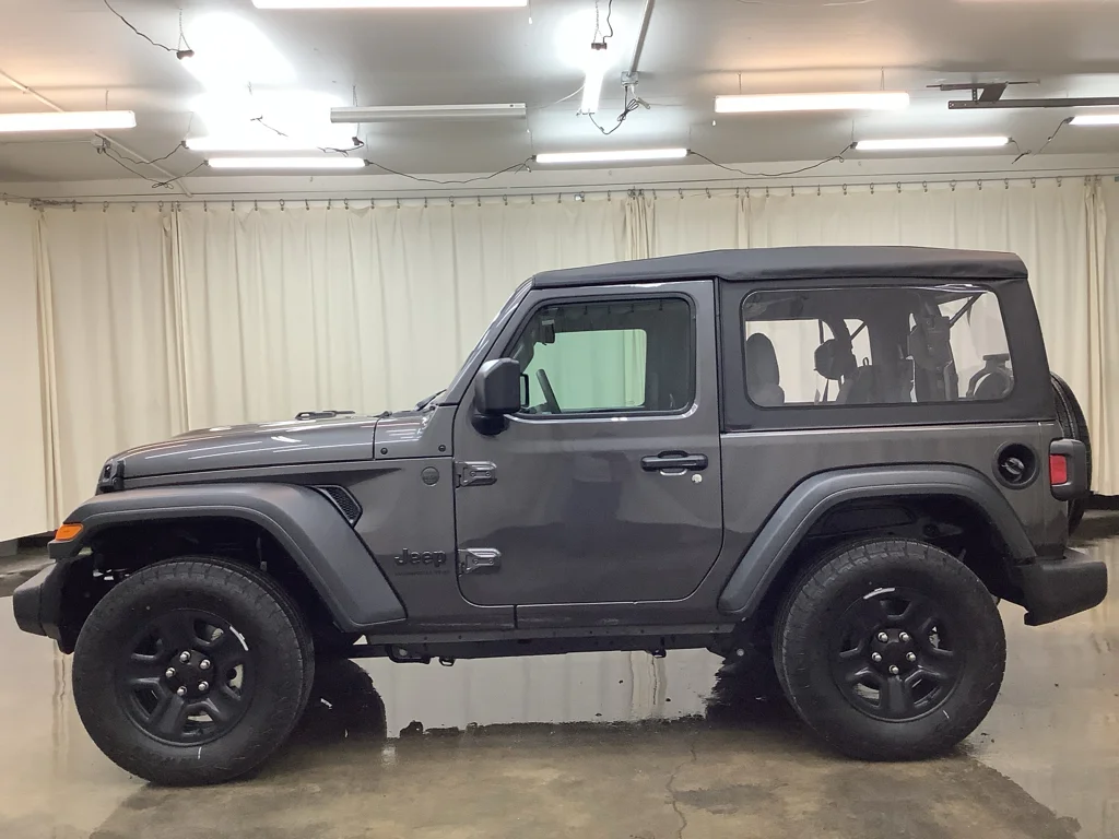 2026 Jeep Wrangler 2-Door Sport - Photo 10