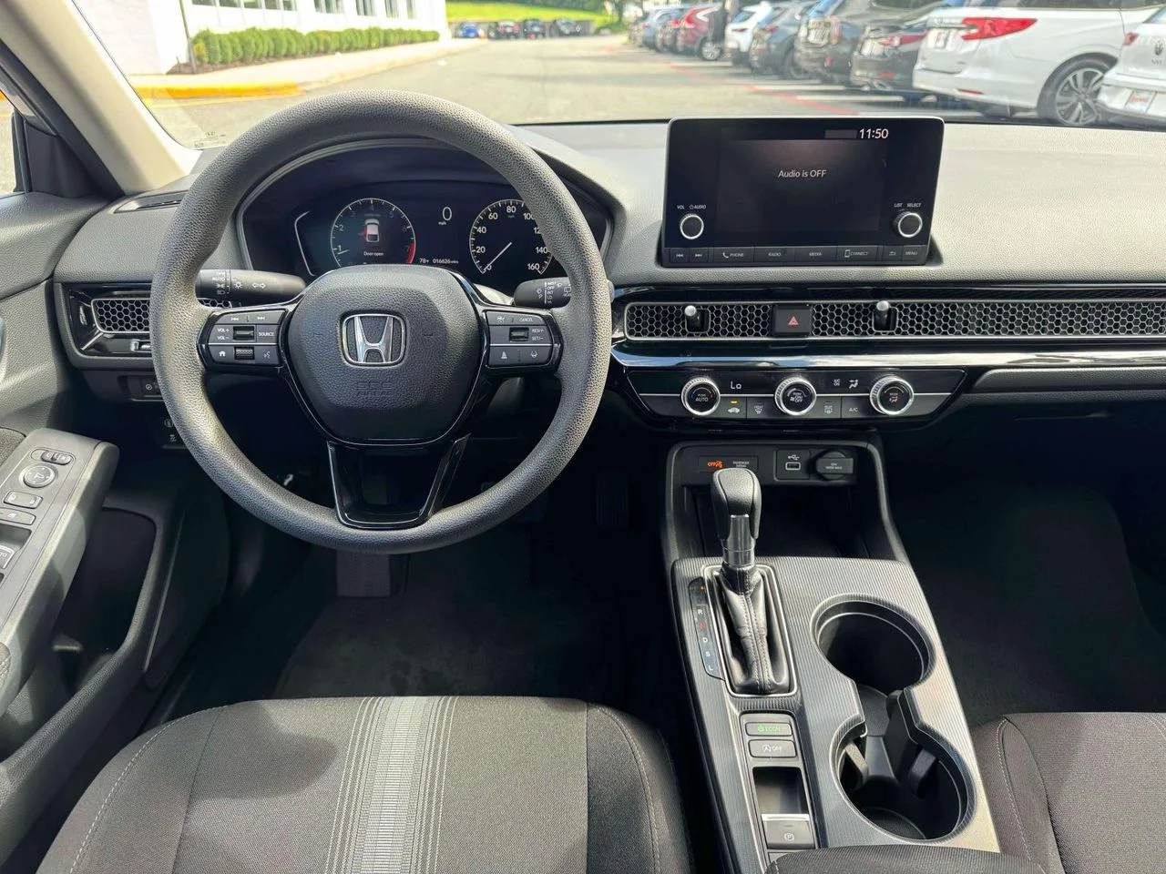 Used 2023 Lunar Silver Metallic Honda LX image 20