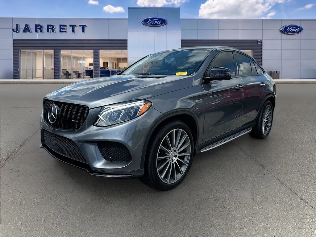 Used 2019 Gray Mercedes-Benz GLE 43 AMG® image 2