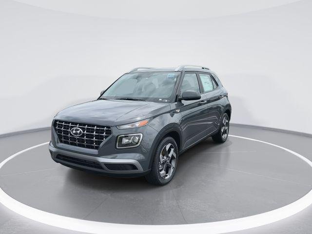 New 2026 Gray Hyundai SEL image 3