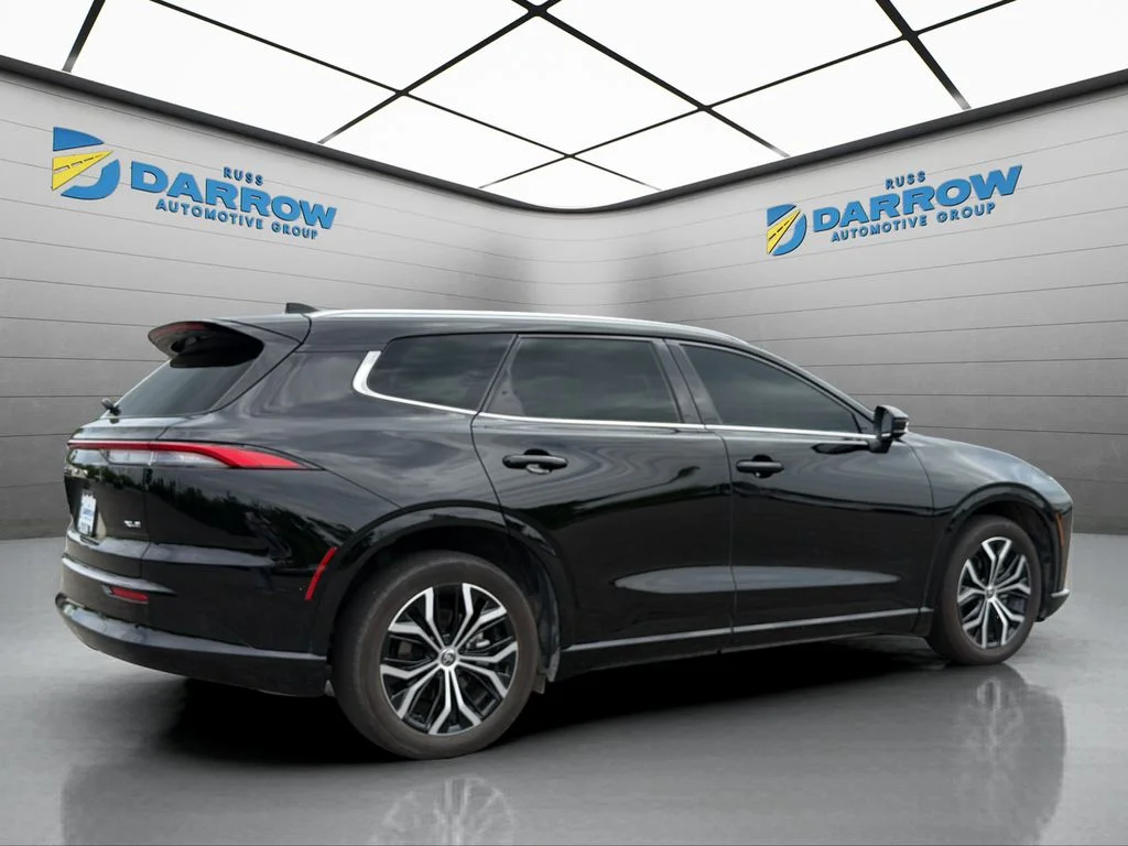 Used 2025 Black Toyota XLE image 5