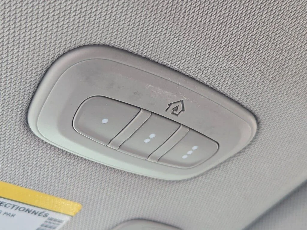 Used 2021 White Jeep Limited image 32
