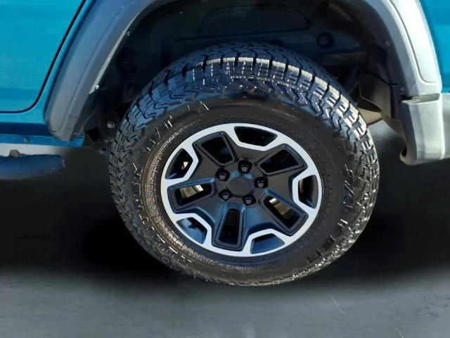 Used 2019 Teal Jeep Unlimited Sport S image 14