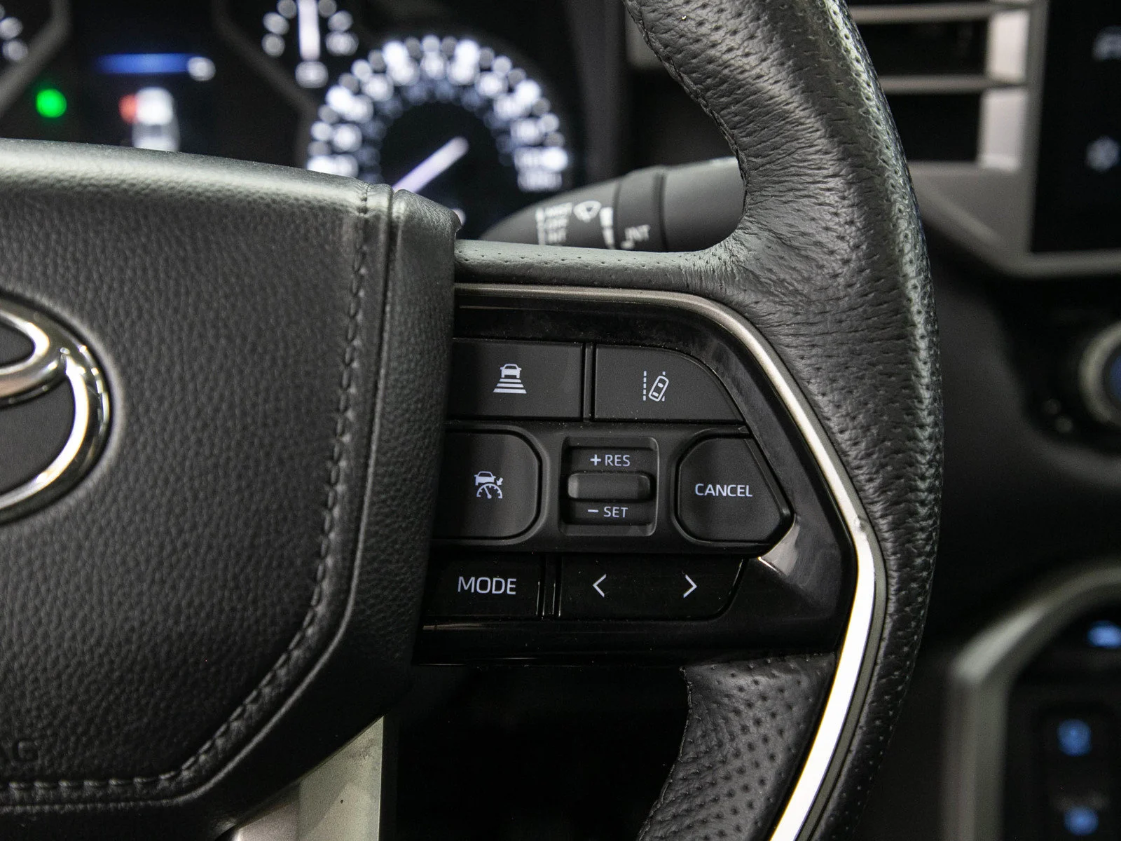 Used 2023 Midnight Black Metallic Toyota Limited image 27
