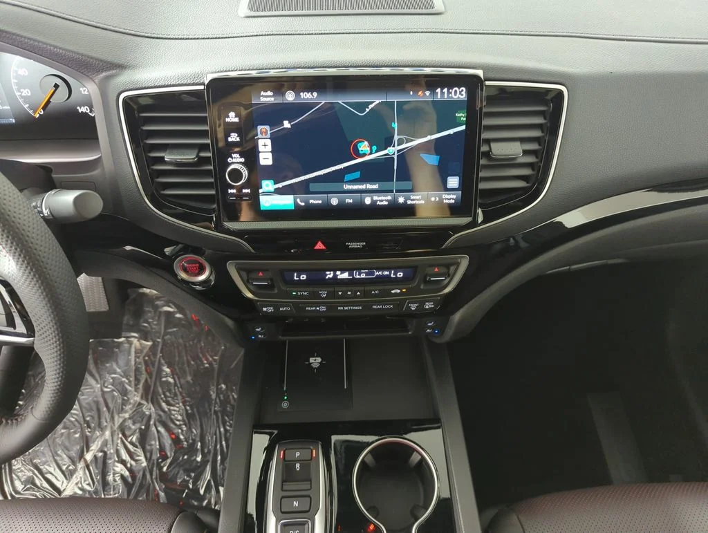 New 2026 Sonic Gray Pearl Honda Black Edition image 18