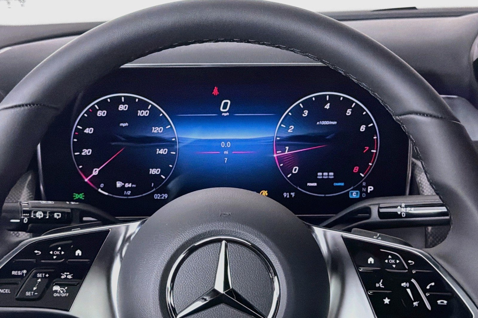 New 2027 Graphite Grey Metallic Mercedes-Benz GLC 300 SUV image 18