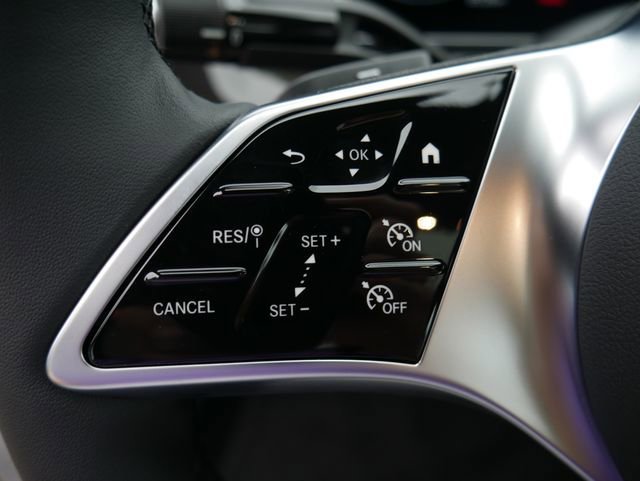 New 2026 Polar White Mercedes-Benz C 300 image 32