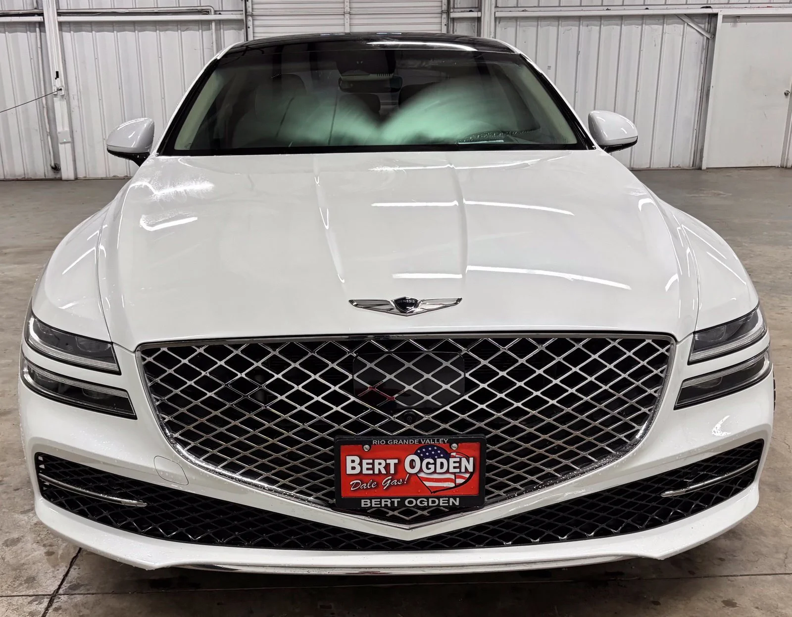 Used 2021 White Genesis 3.5T image 2