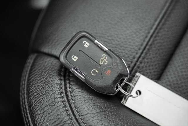 Used 2022 Cayenne Red GMC Denali image 53