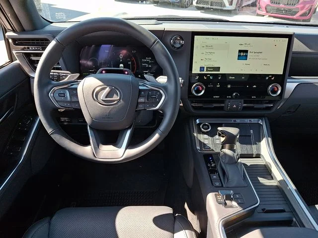 Used 2025 Silver / Black Lexus 550 Overtrail+ image 10
