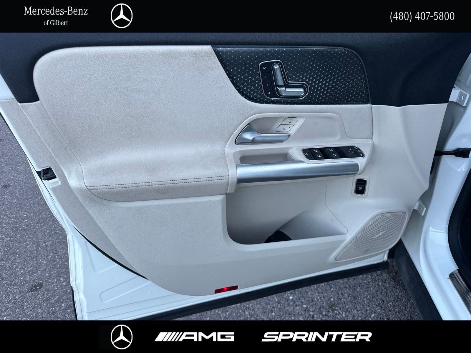 Certified Used 2025  Mercedes-Benz GLA 250 image 12