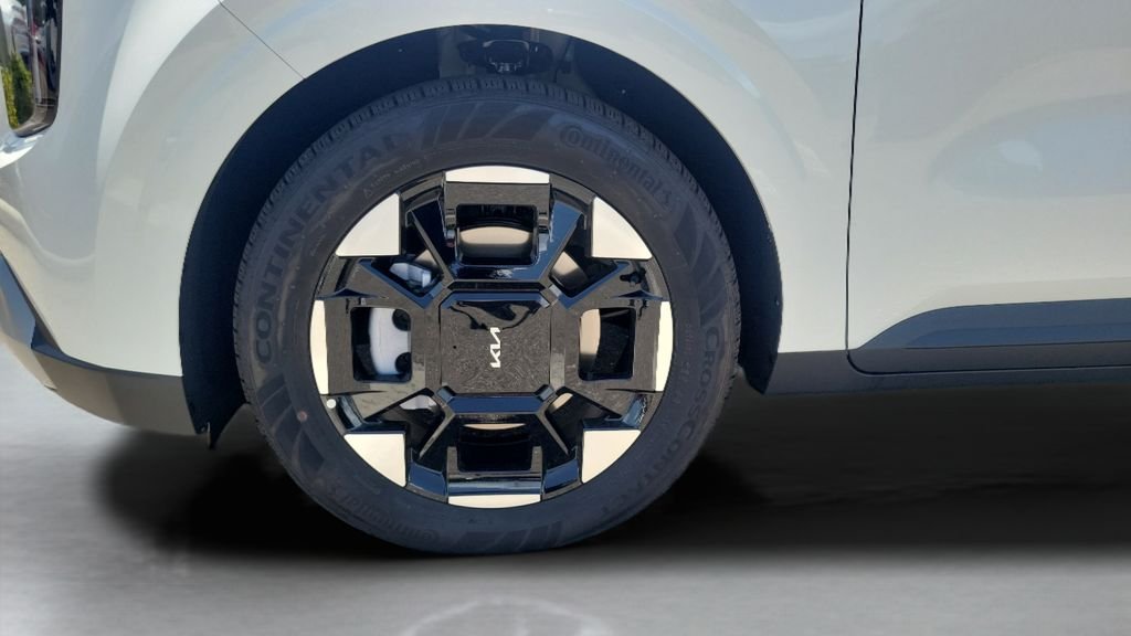 New 2026 Snow White Pearl Kia EX image 26