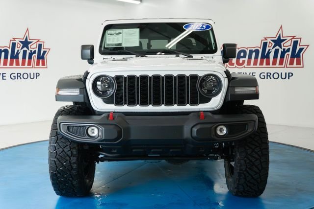 Used 2025 White Jeep Rubicon image 8