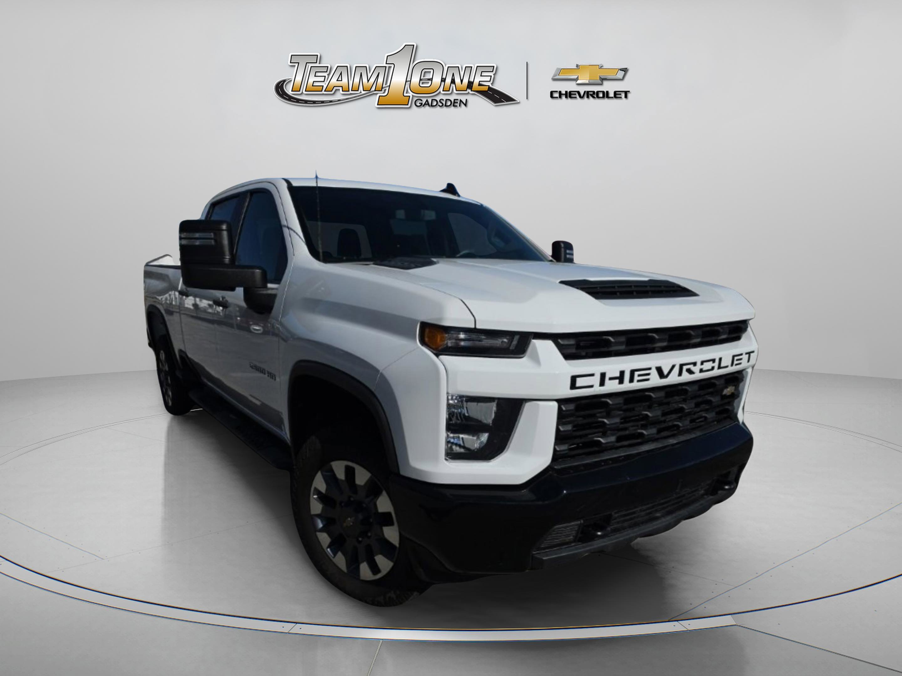 Used 2023 Summit White Chevrolet Custom image 1