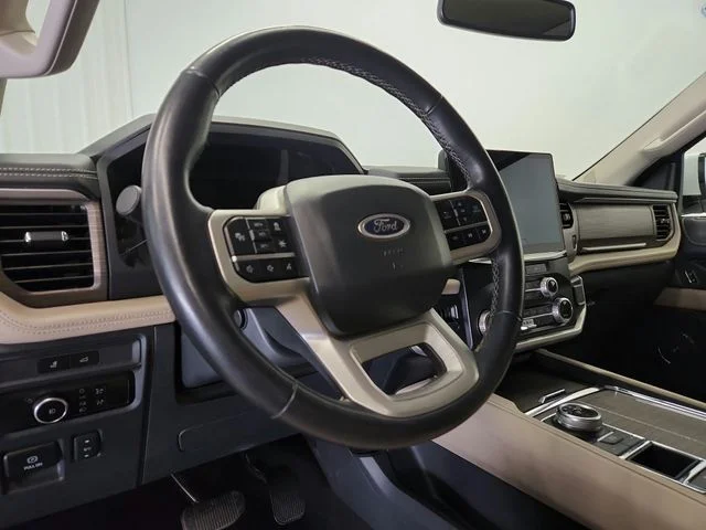 Used 2024 White Ford Limited image 17