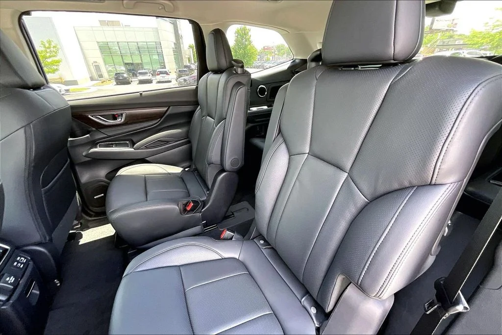 2026 Subaru Ascent Touring - Photo 10