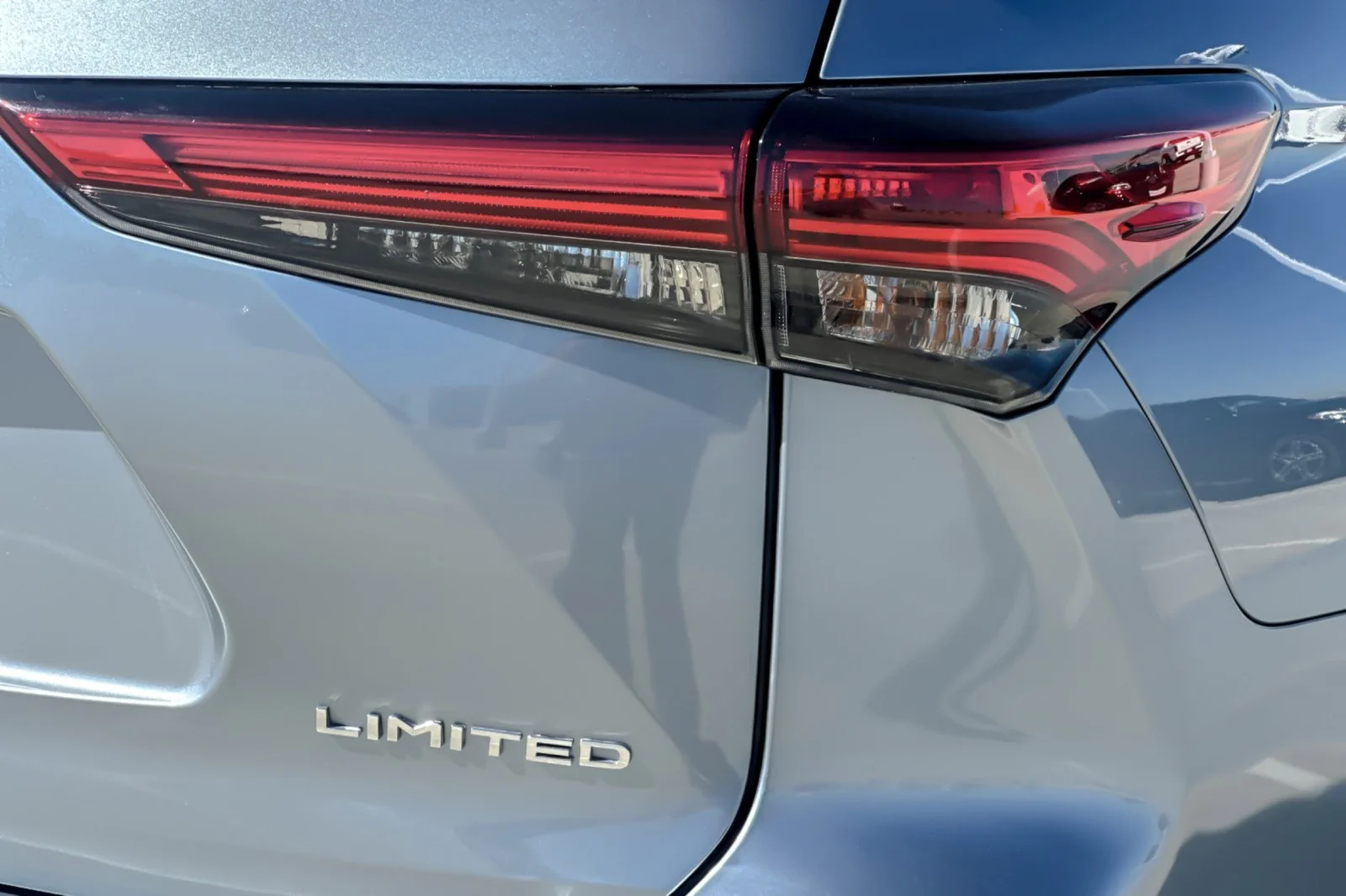 Used 2023 Moon Dust Toyota Limited image 27