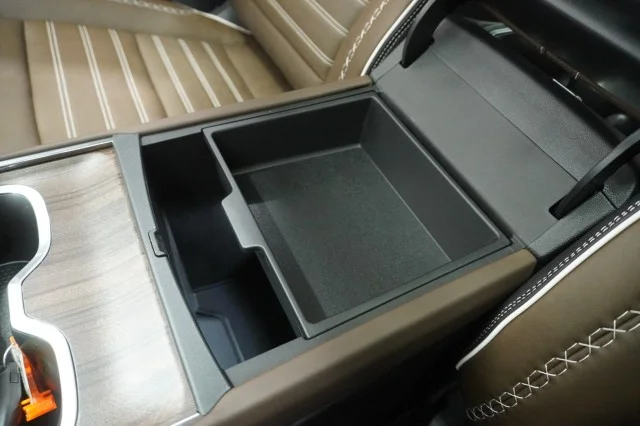 2026 GMC Acadia Denali Ultimate - Photo 39