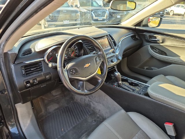 Used 2015 Gray Chevrolet LT image 10