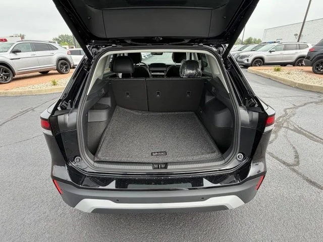 New 2026 Deep Black Pearl Volkswagen 2.0T SE image 6