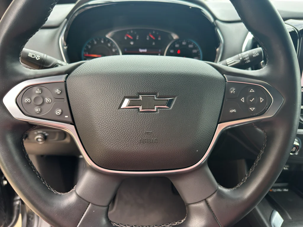 Used 2023 Mosaic Black Metallic Chevrolet RS image 15