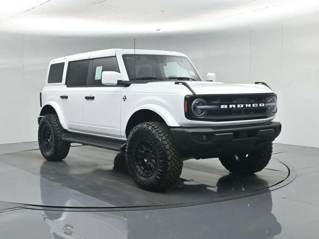 New 2026 Oxford White Ford Outer Banks image 56