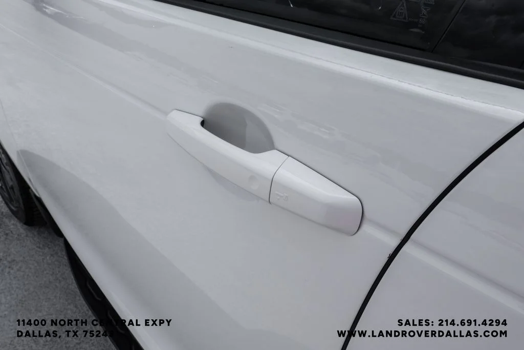 New 2026 Fuji White Land Rover Dynamic SE image 49
