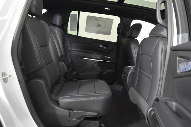 2027 Chevrolet Traverse LT - Photo 17
