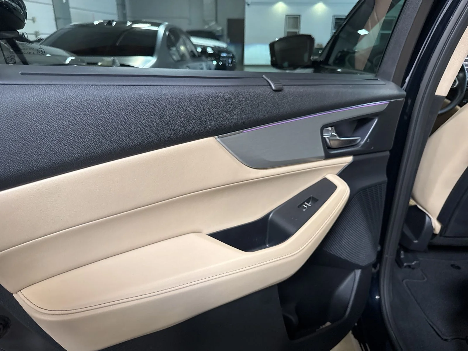 Used 2023 Black Acura Technology image 11