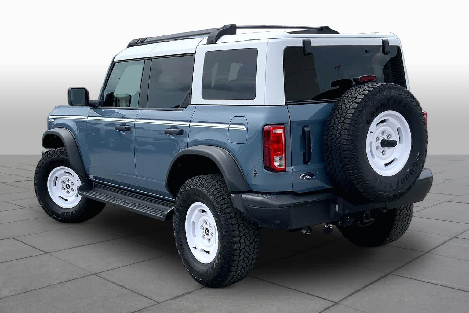 Used 2025 Azure Gray Metallic Ford Heritage Edition image 11