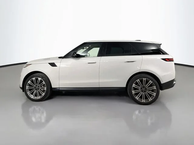 Certified Used 2024 Gray Land Rover SE image 8