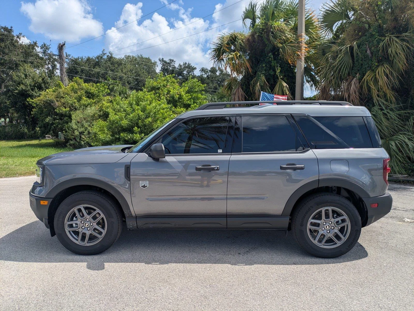 New 2026 Carbonized Gray Metallic Ford Big Bend® image 38