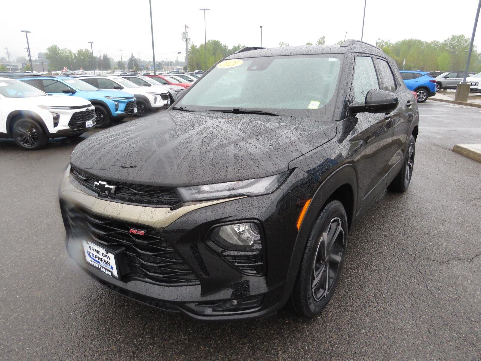 Used 2021 Mosaic Black Metallic Chevrolet RS image 12