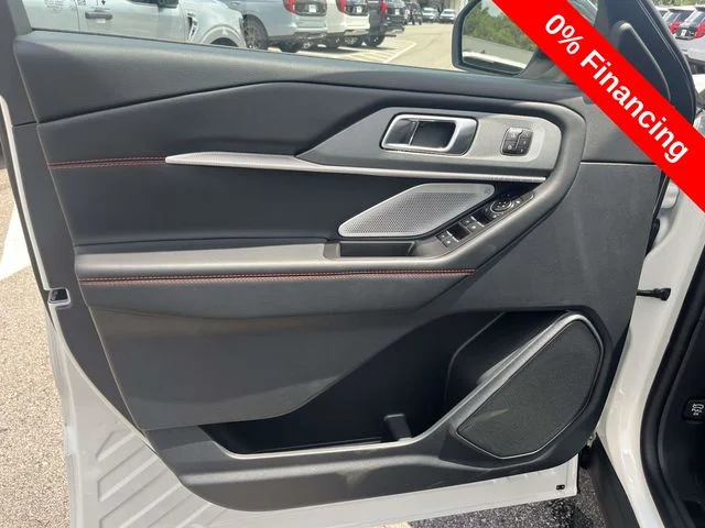 New 2026 Star White Metallic Tri-Coat Ford ST image 13